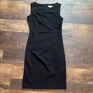 Calvin Klein Elegant Black Sleeveless Dress